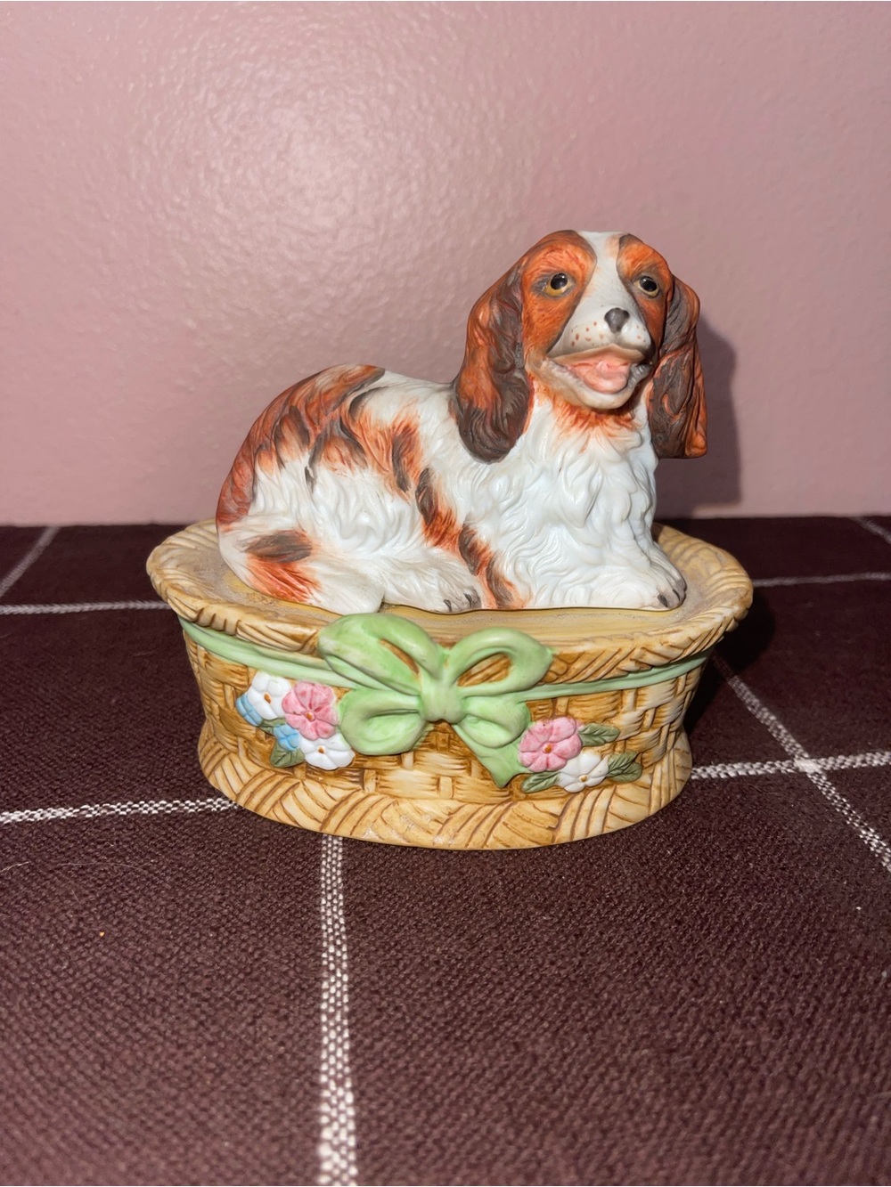 Porcelain Spaniel Dog In Basket Musical Box Flambro Vintage Hand painted *Works
